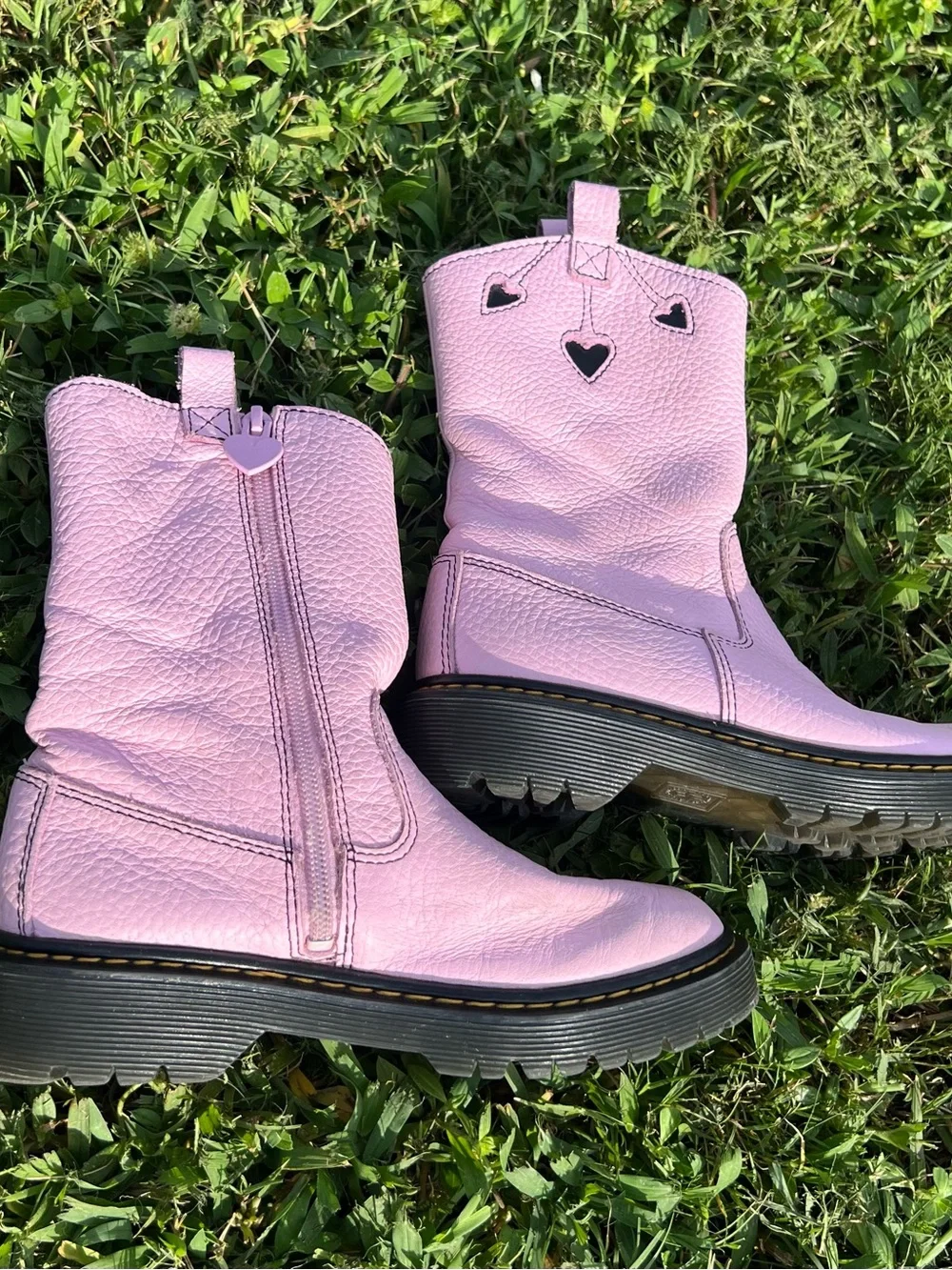 Dr Doc Martens Bex Heart Pink pull on Chunky Cowgirl Boots Sz 2 Girls